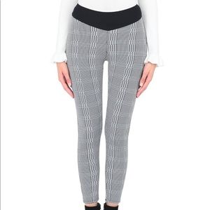 Houndstooth Leggings (material= 80% nylon, 20% elastane, tapered leg)